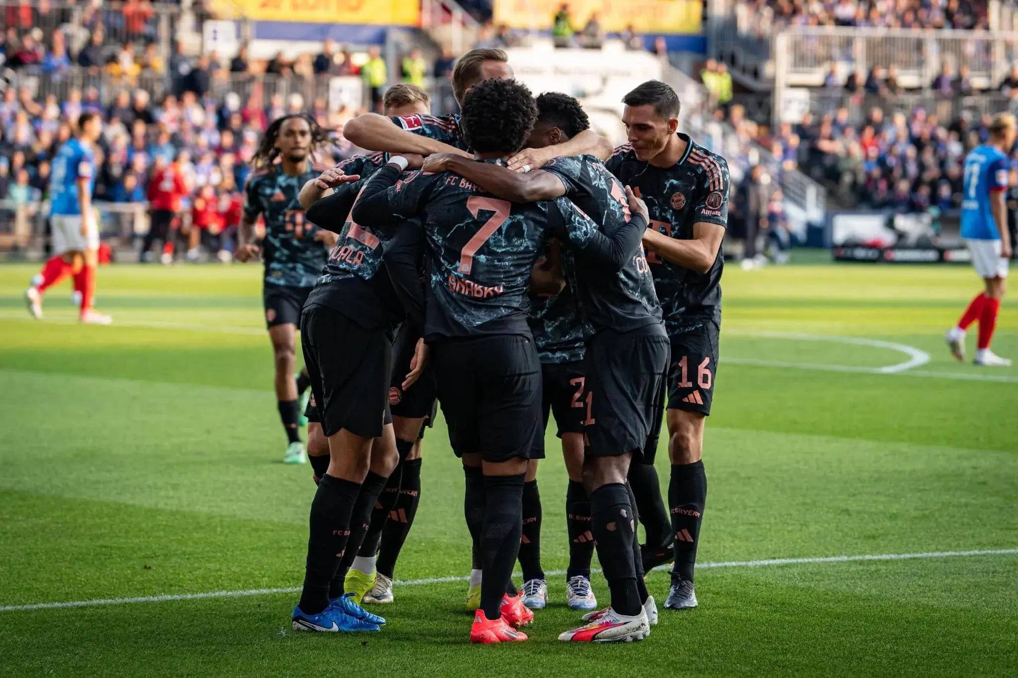 包含拜仁连续卫冕，传奇恒久不朽的词条